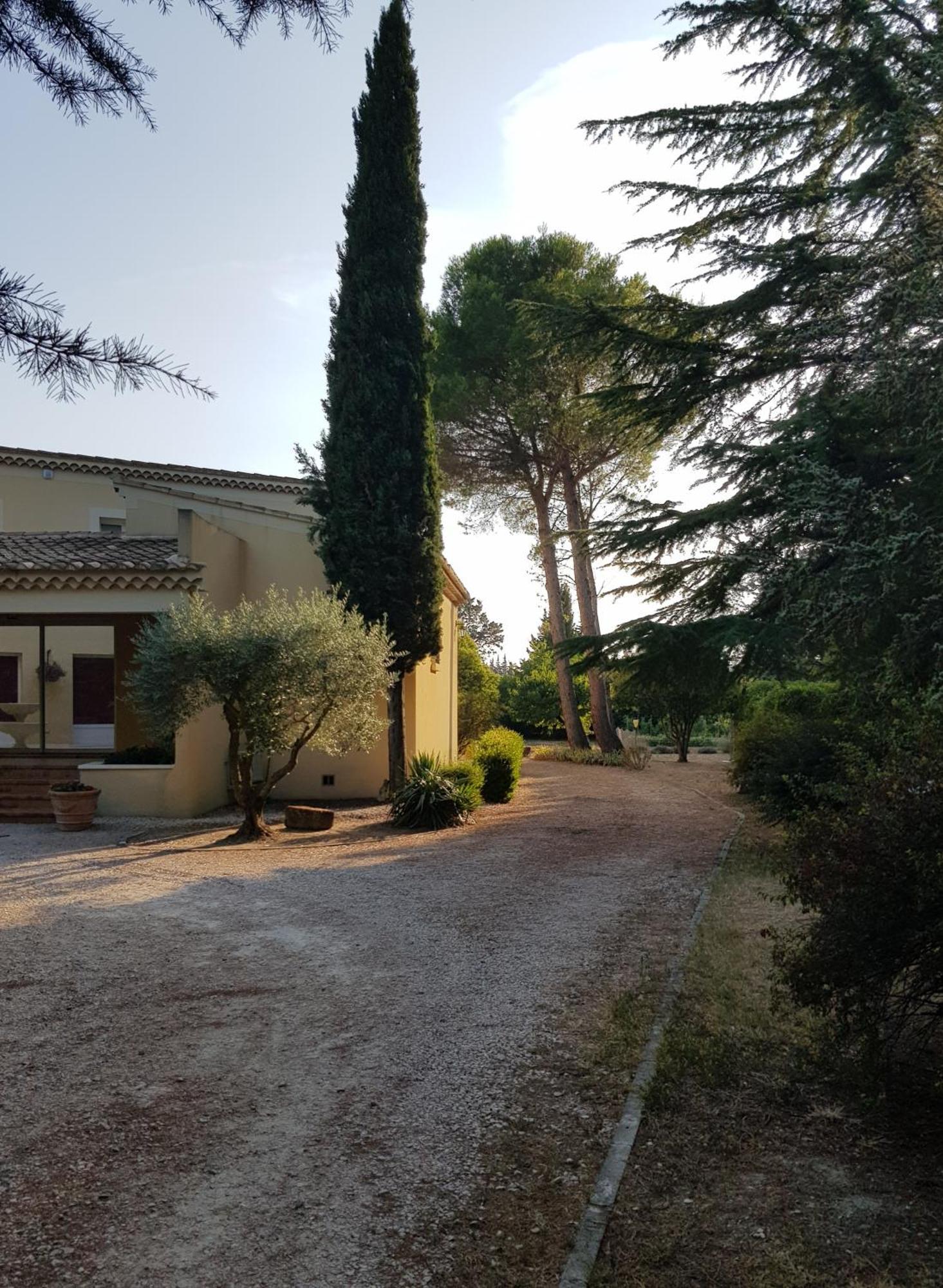 Le Patio Apartment Sarrians Exterior photo